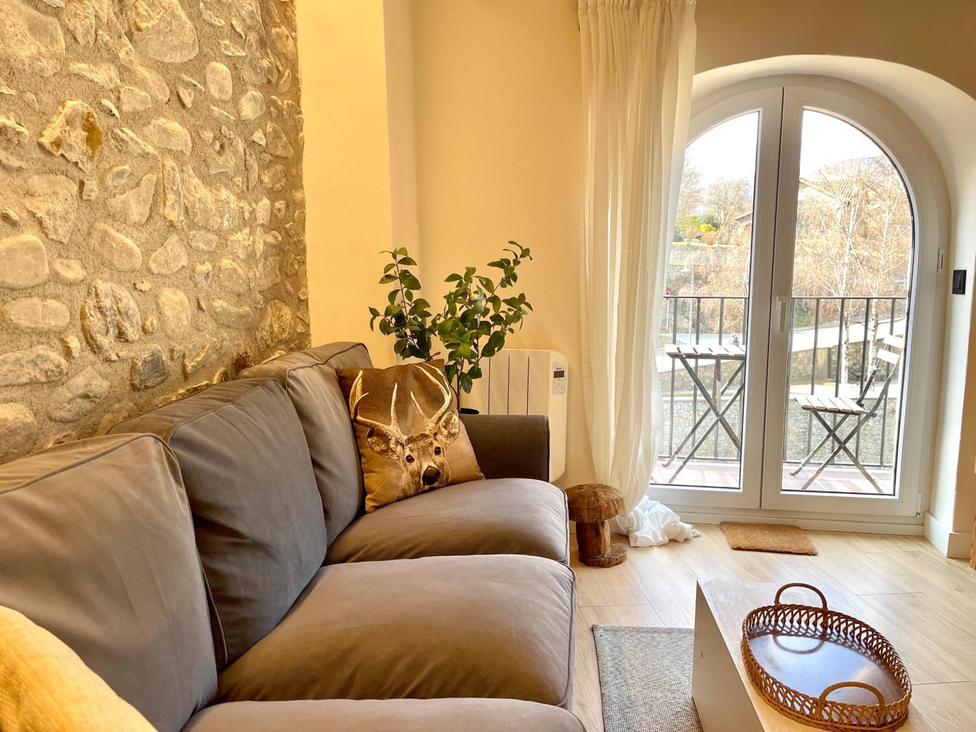 Apartamento Colgante Al Rio Con Vistas Al Puente Camprodon Exteriör bild